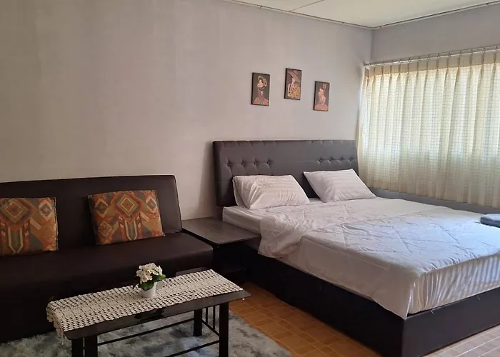 Apartment Popular Muang Thong C5